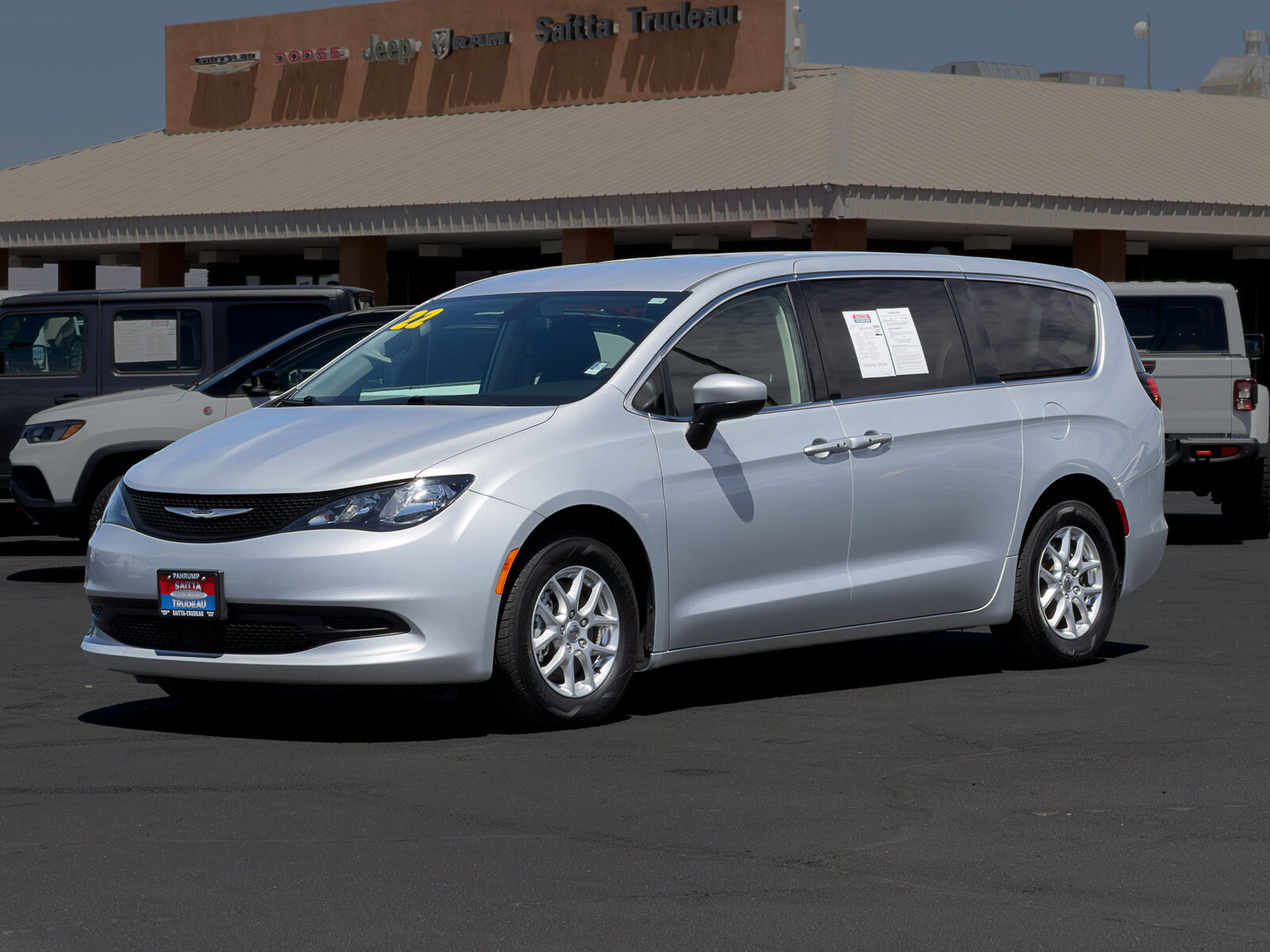 2022 CHRYSLER Pacifica