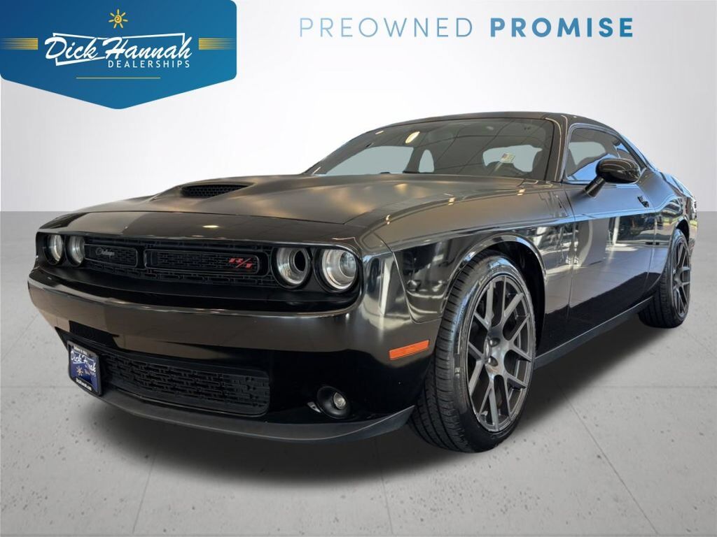 2017 DODGE Challenger