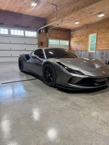 2020 FERRARI F8 Tributo