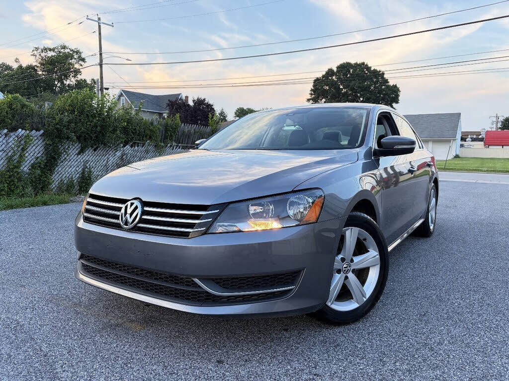 2014 VOLKSWAGEN Passat