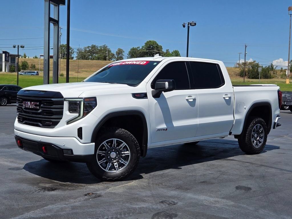 2025 GMC Sierra