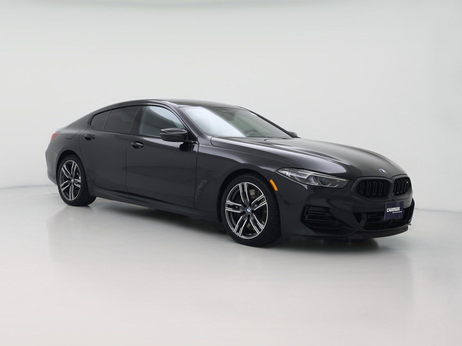 2025 BMW M8