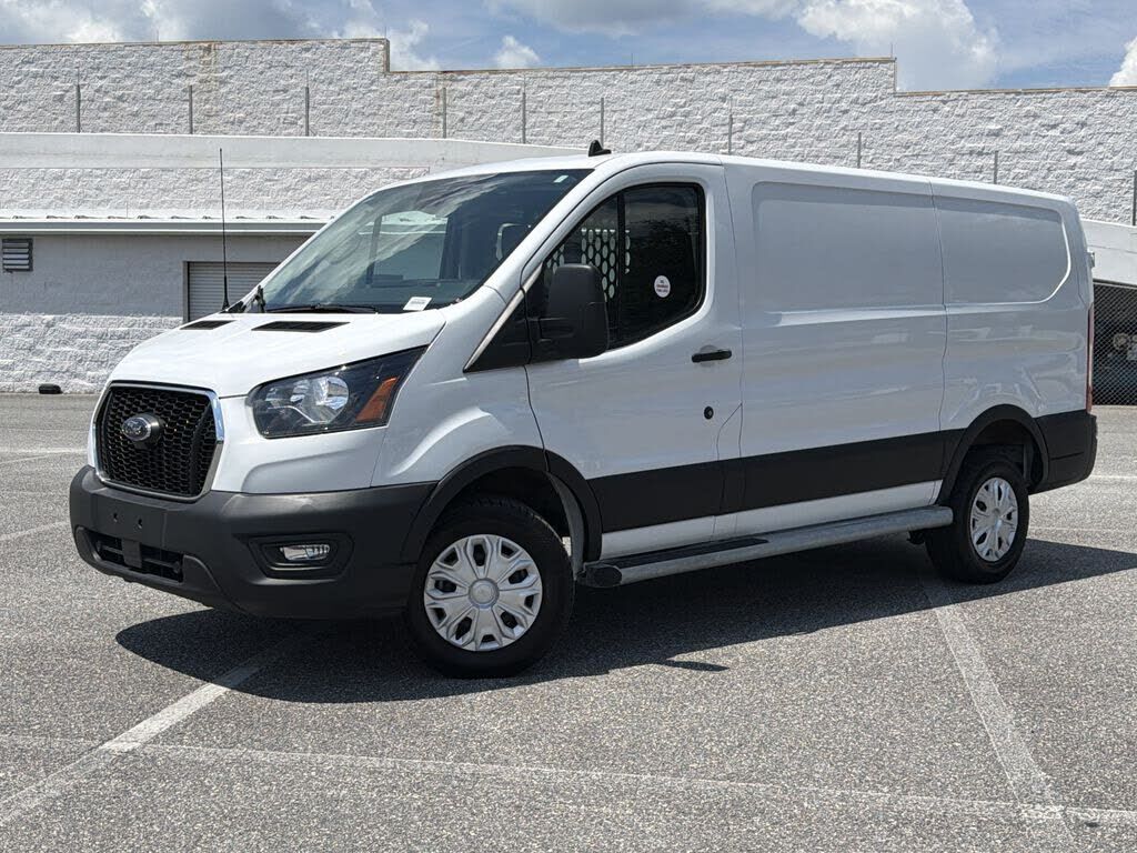 2025 FORD Transit