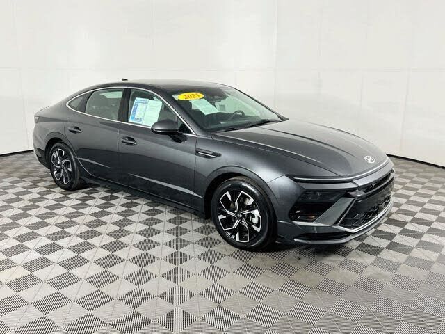 2025 HYUNDAI Sonata