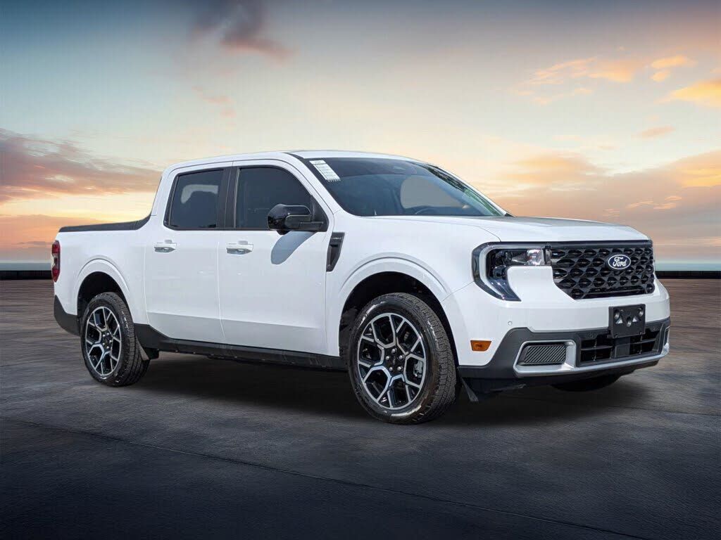 2025 FORD Maverick