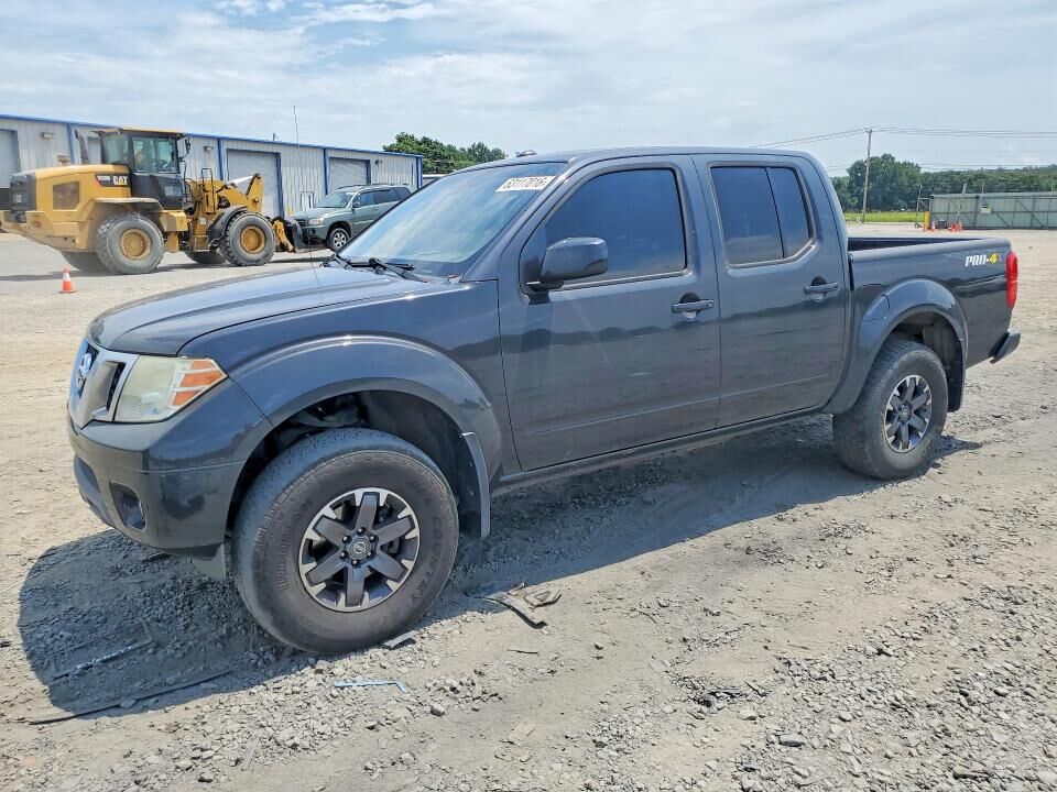2014 NISSAN Frontier