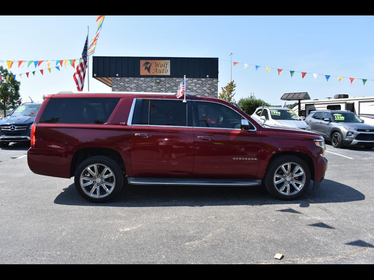 2016 CHEVROLET Suburban