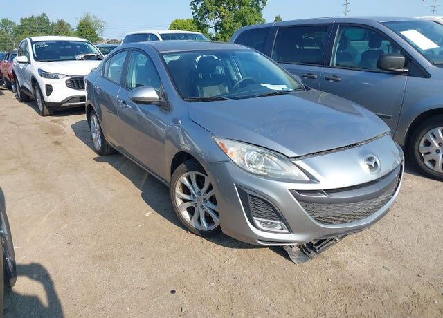 2011 MAZDA Mazda3