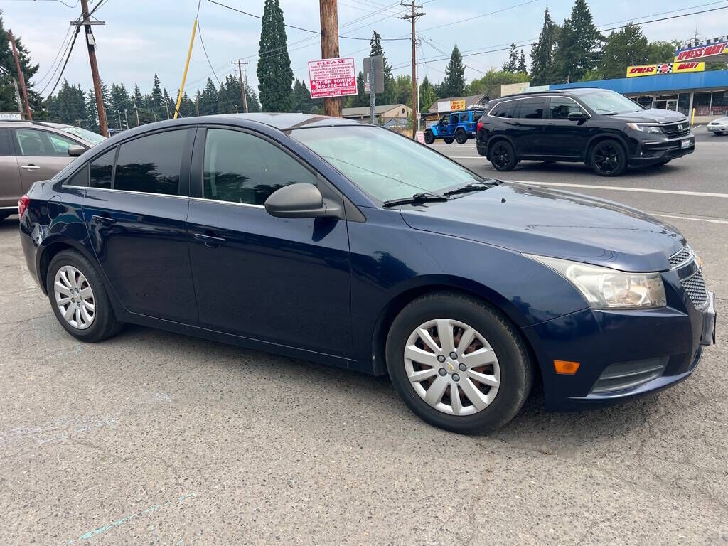 2011 CHEVROLET Cruze