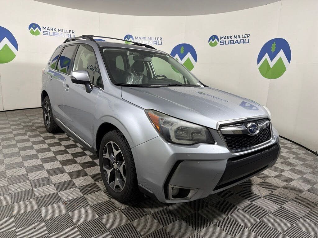 2015 SUBARU Forester