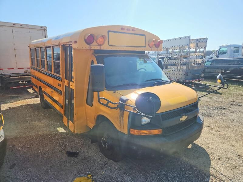 2012 CHEVROLET Express