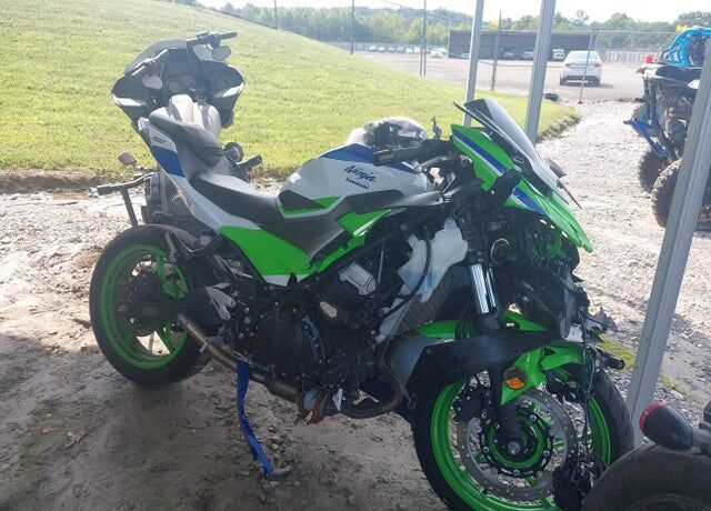 2024 KAWASAKI Ninja
