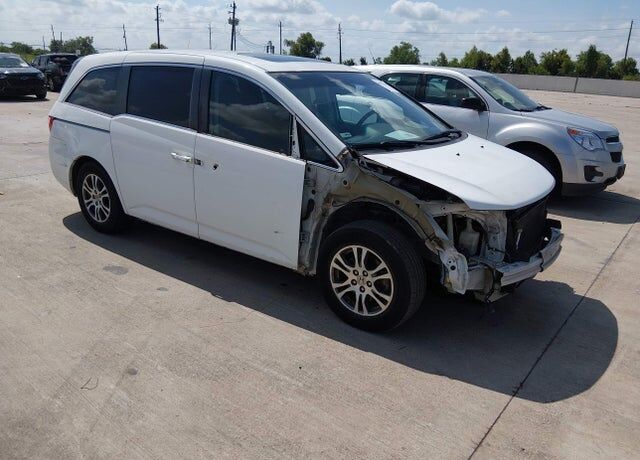 2011 HONDA Odyssey
