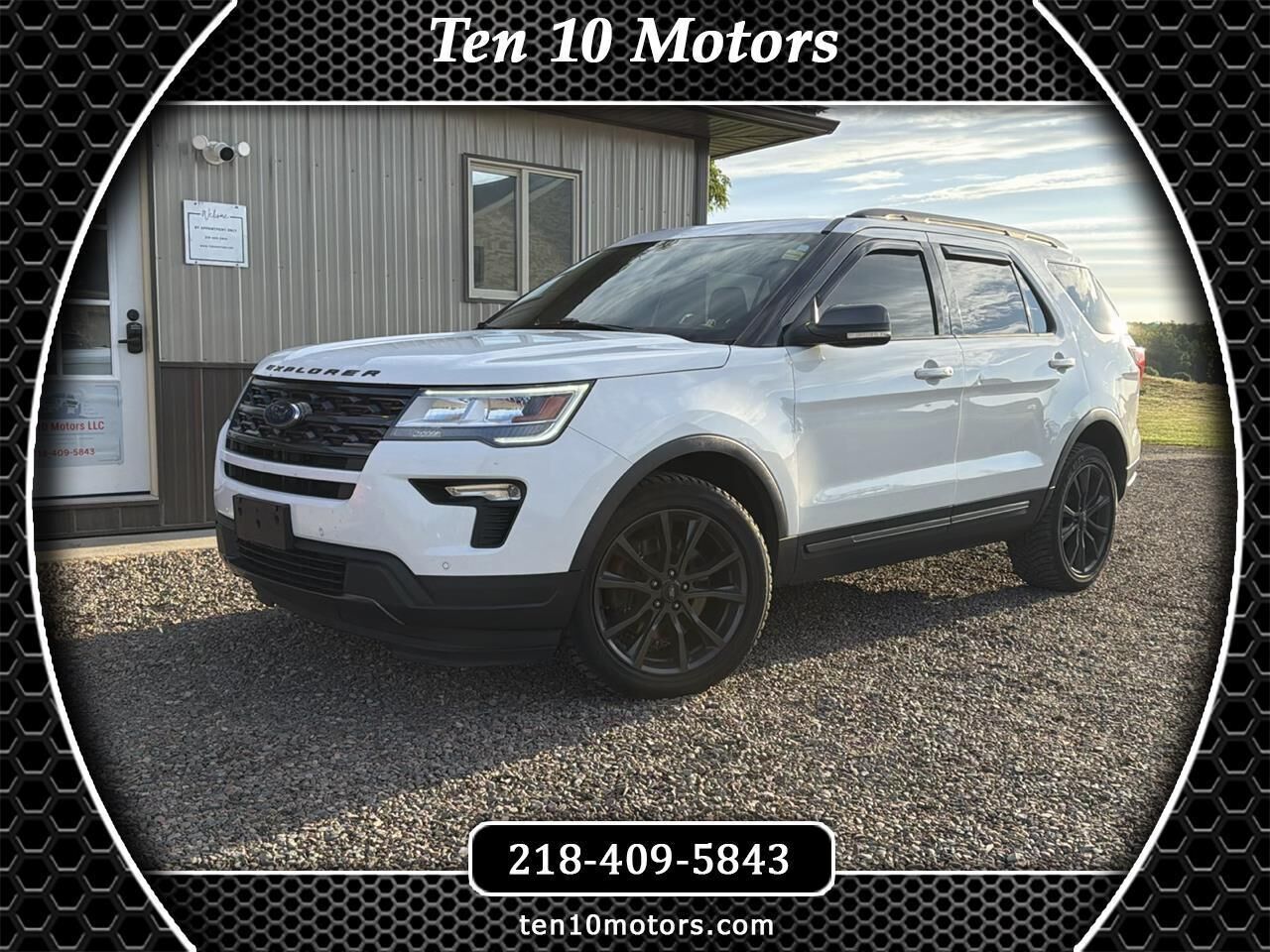 2018 FORD Explorer