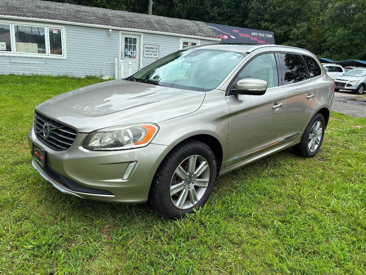 2016 VOLVO XC60