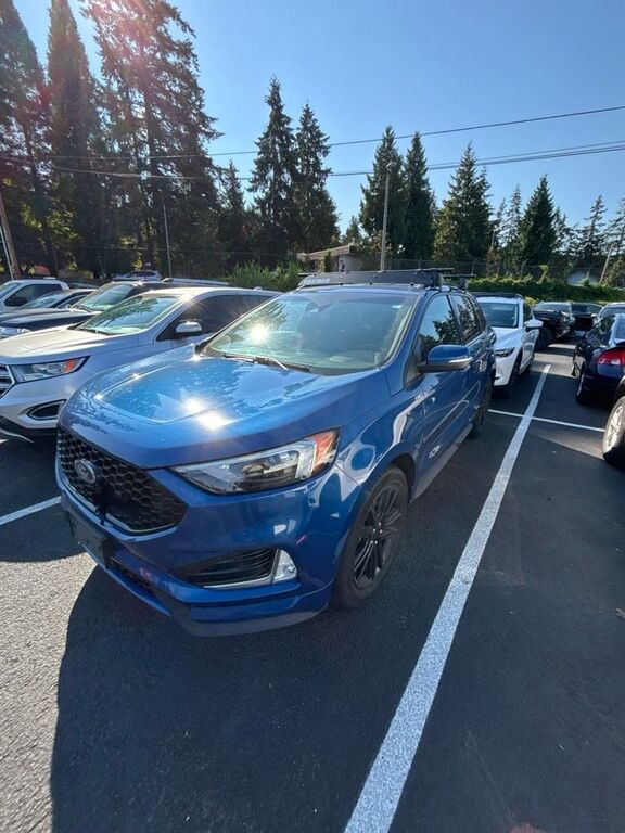 2020 FORD Edge