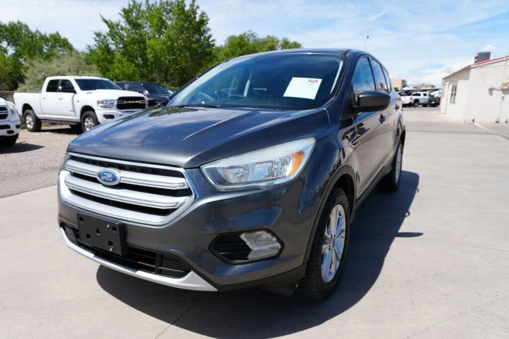 2017 FORD Escape