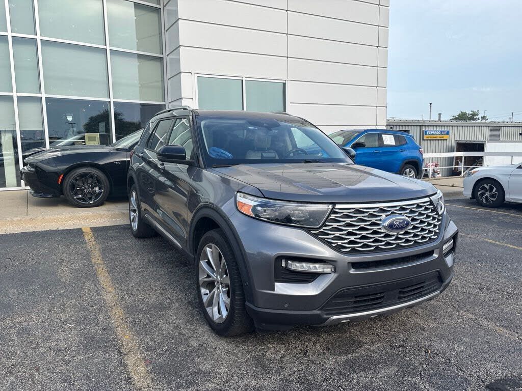 2021 FORD Explorer