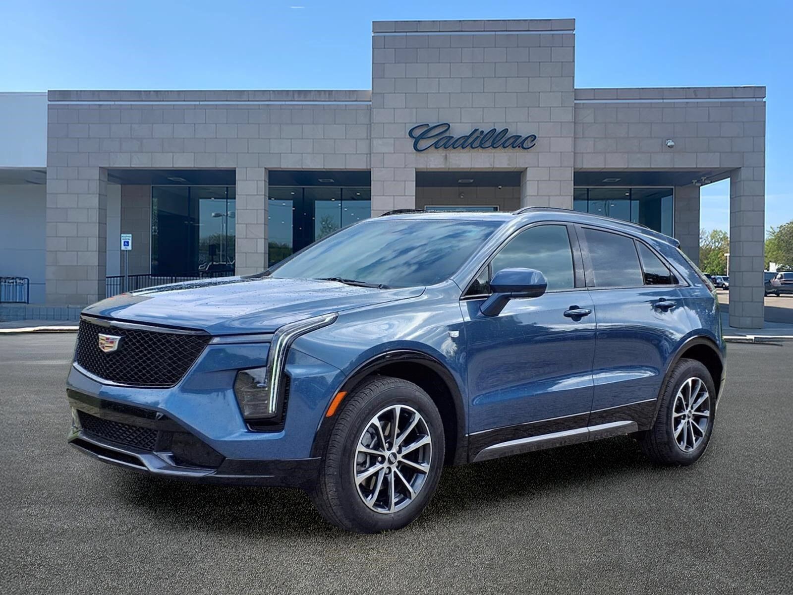 2024 CADILLAC XT4