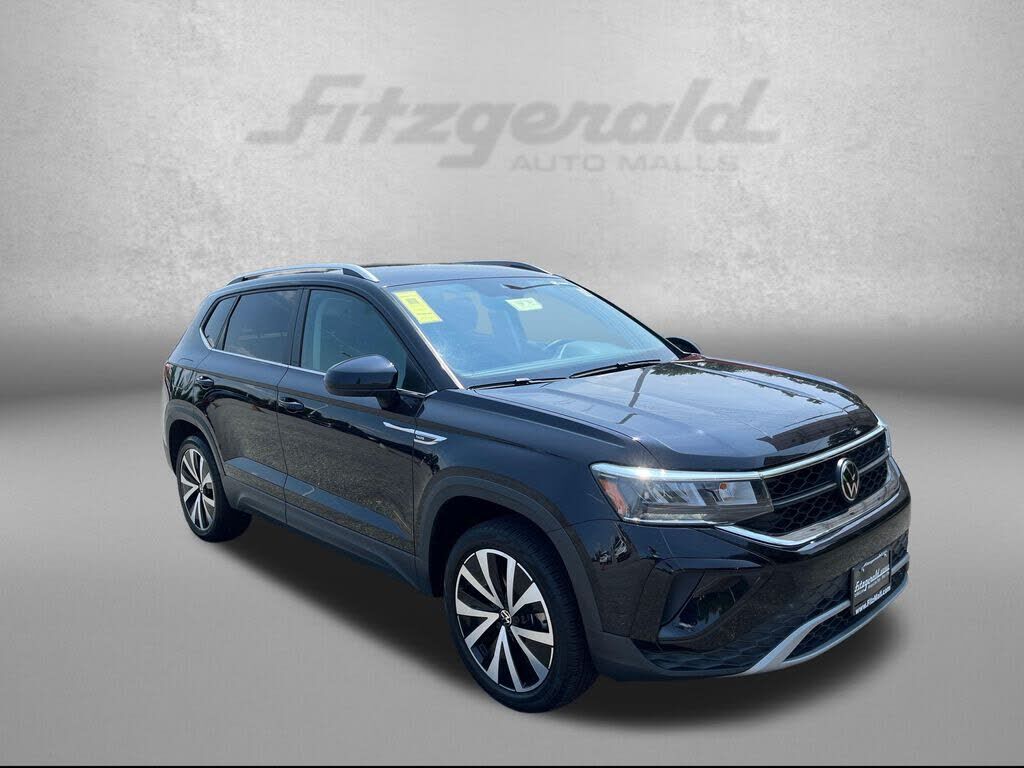 2024 VOLKSWAGEN Taos