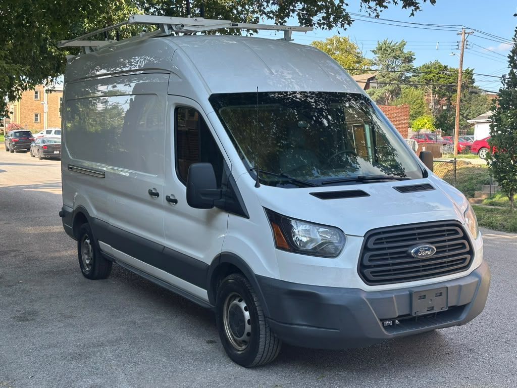2017 FORD Transit