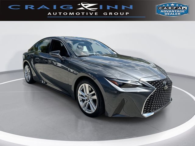 2025 LEXUS IS