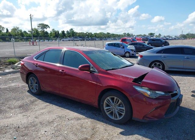 2016 TOYOTA Camry
