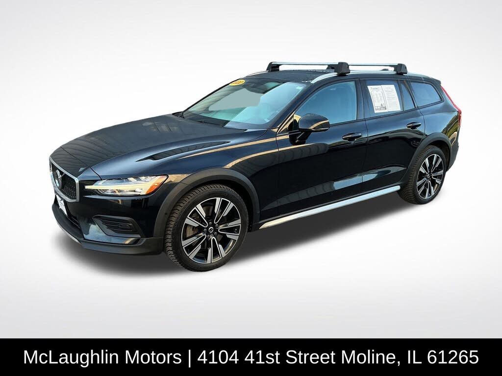 2020 VOLVO V60CC