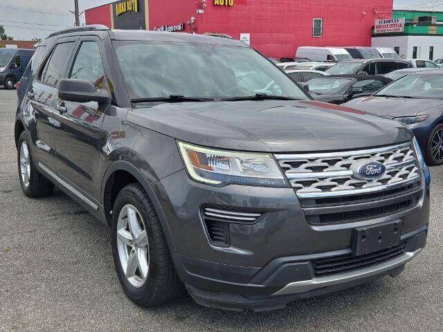 2018 FORD Explorer