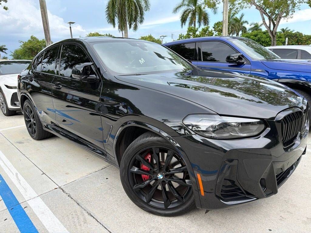 2023 BMW X4