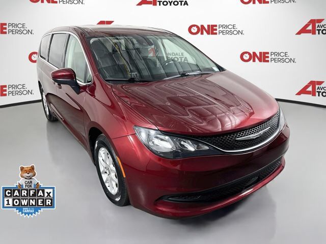 2023 CHRYSLER Voyager