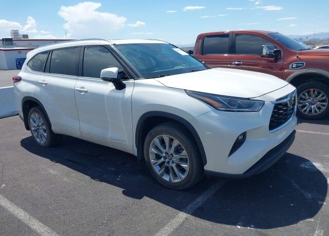 2020 TOYOTA Highlander