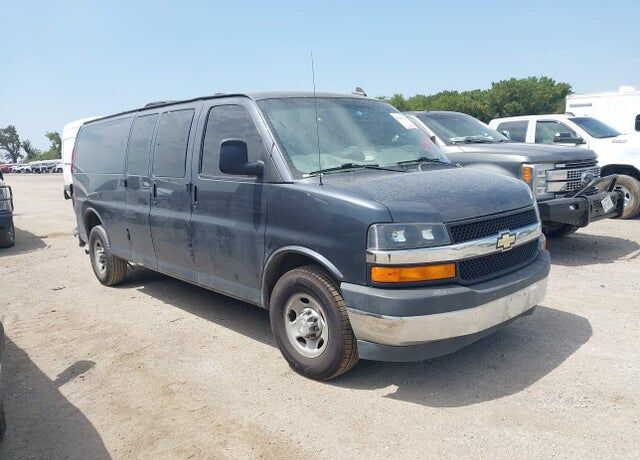 2017 CHEVROLET Express