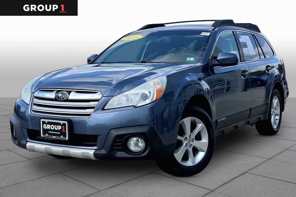 2014 SUBARU Outback