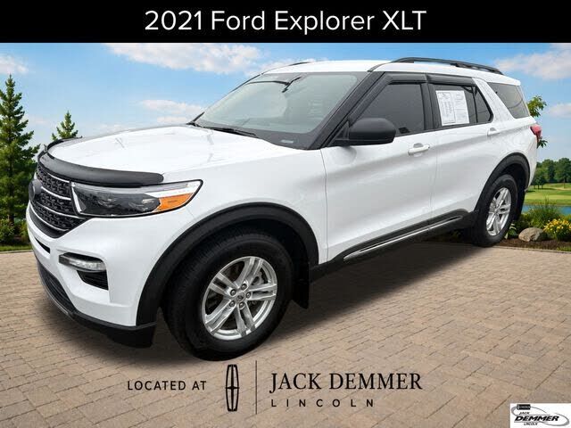 2021 FORD Explorer