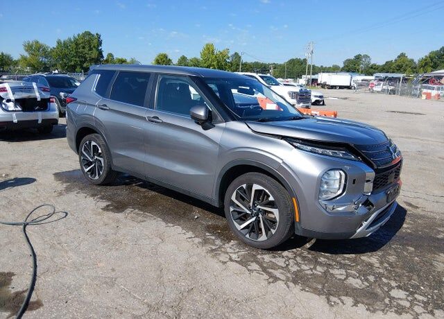 2022 MITSUBISHI Outlander