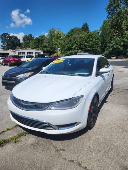 2016 CHRYSLER 200