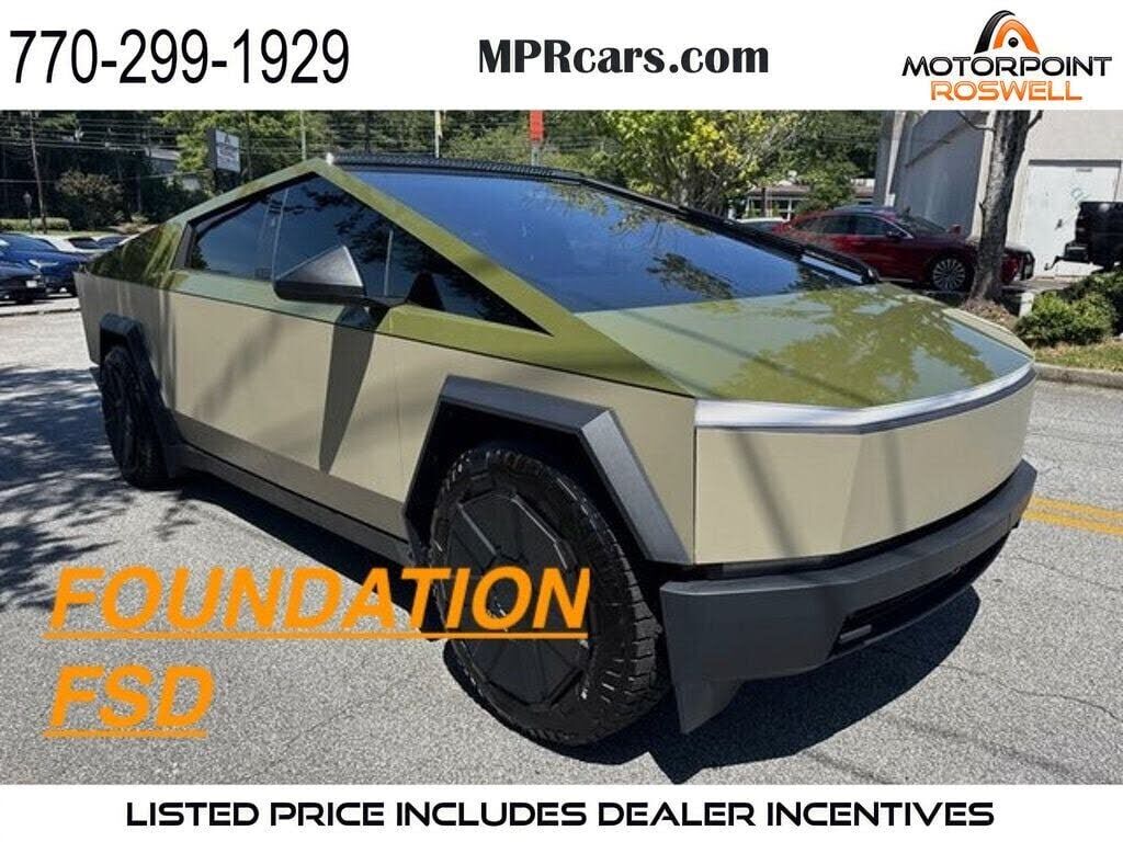 2024 TESLA Cybertruck