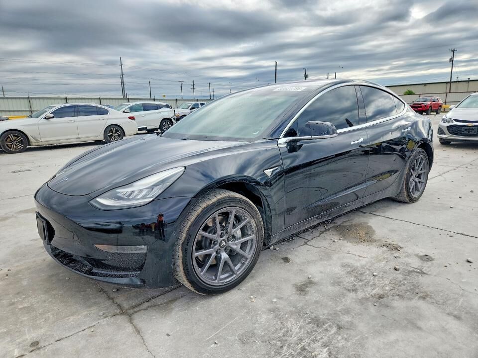 2019 TESLA Model 3