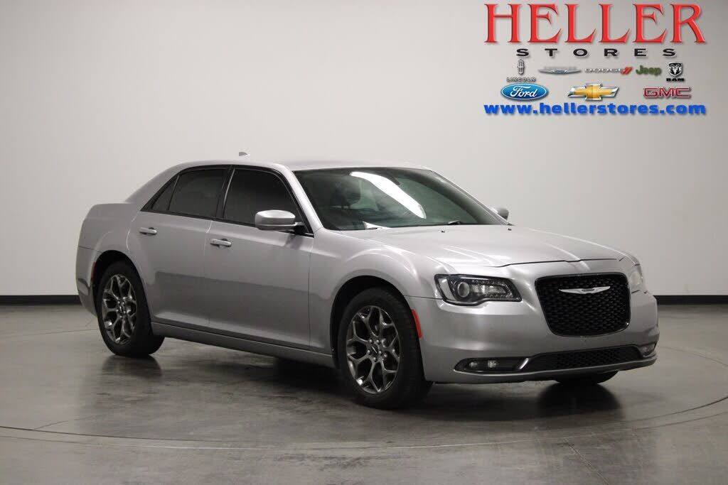 2016 CHRYSLER 300