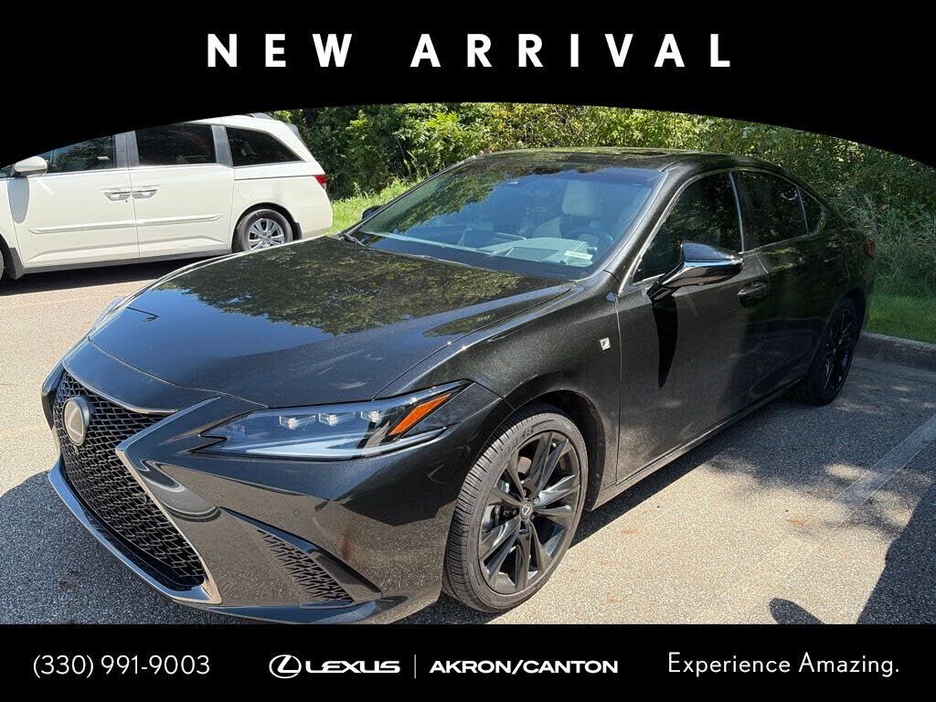 2024 LEXUS ES