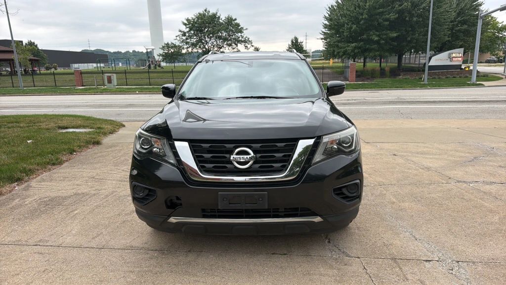 2020 NISSAN Pathfinder