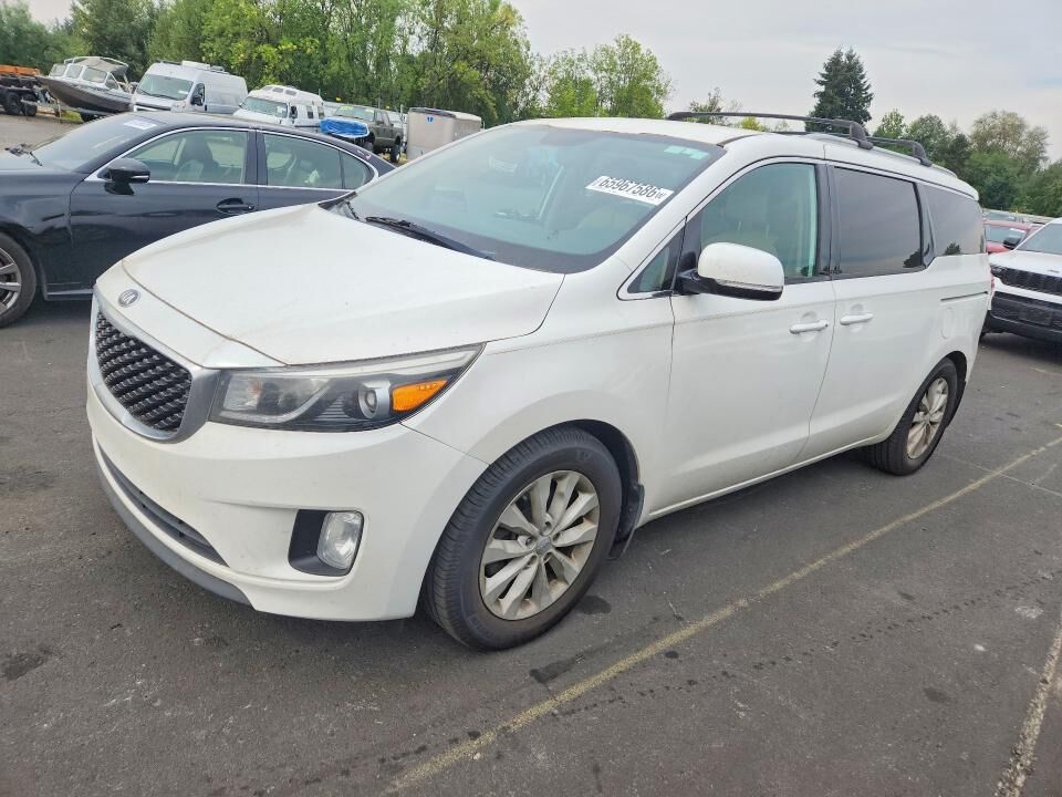 2015 KIA Sedona