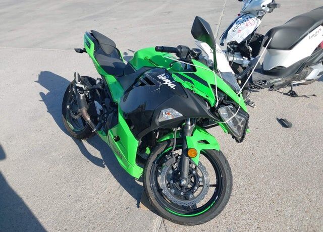 2023 KAWASAKI Ninja