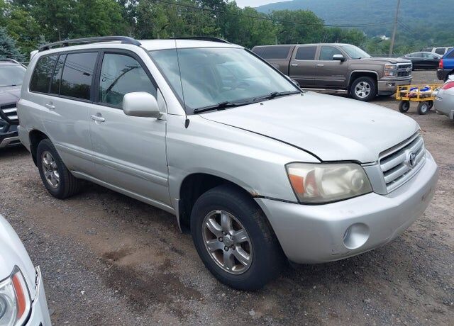 2004 TOYOTA Highlander
