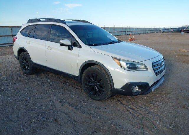 2015 SUBARU Outback