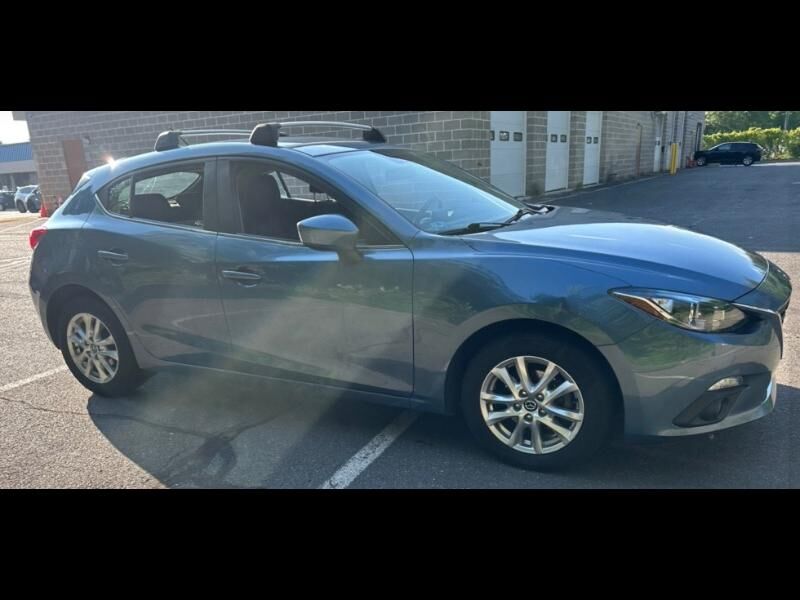 2015 MAZDA Mazda3
