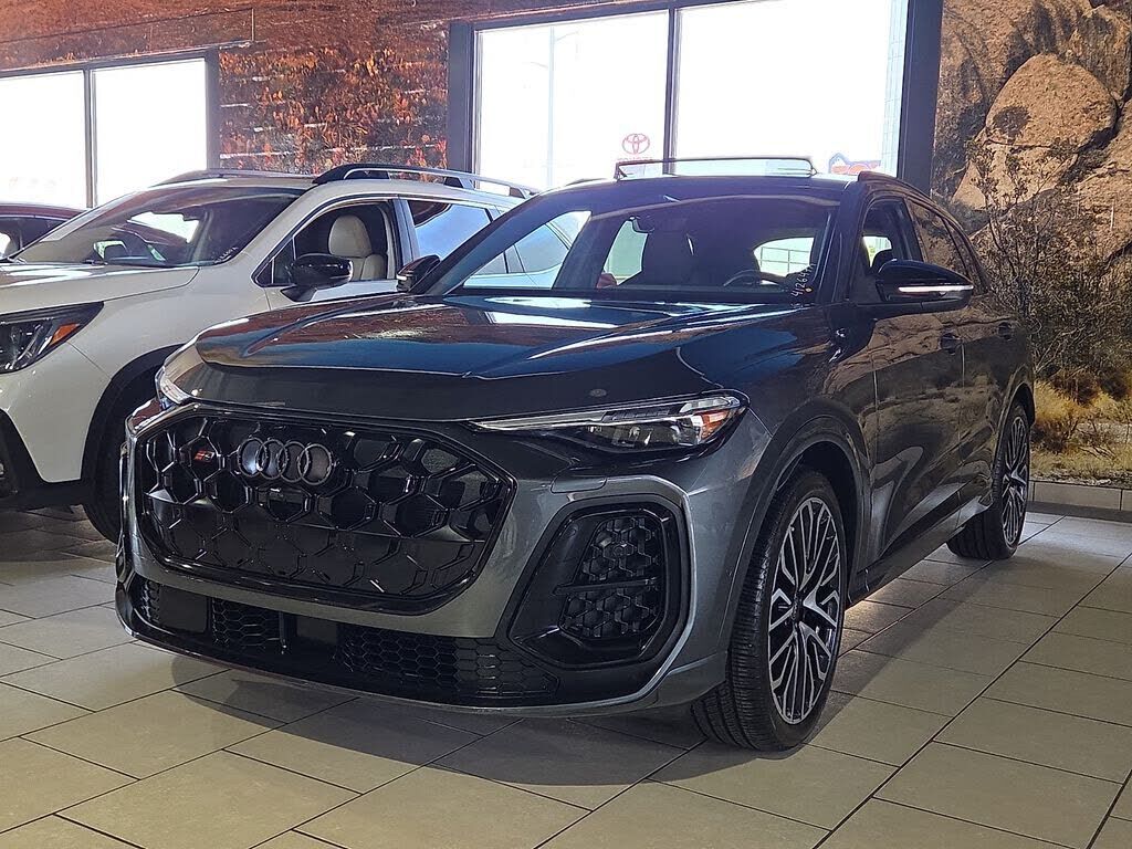 2025 AUDI SQ5