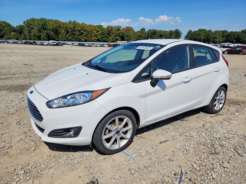 2016 FORD Fiesta