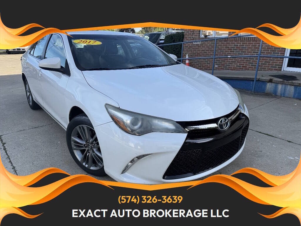 2017 TOYOTA Camry